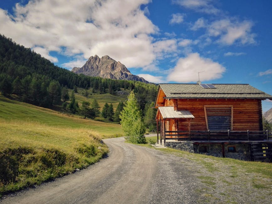 A picturesque wooden cabin in Semogo, Italy
